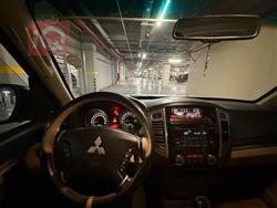 ميتسوبيشي باجيرو